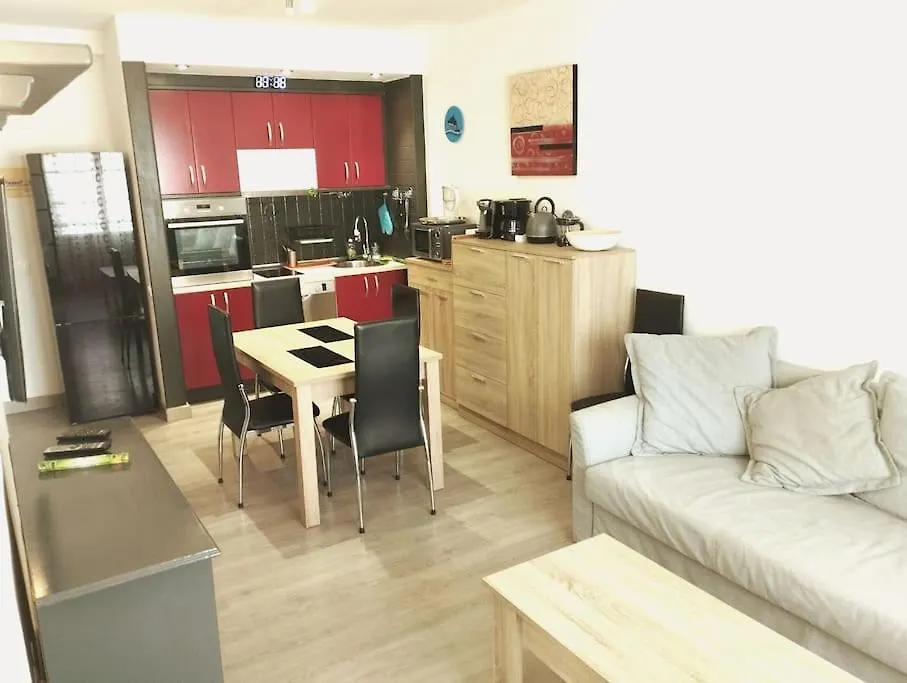 Casa De La Mama Apartment Parque Holandes
